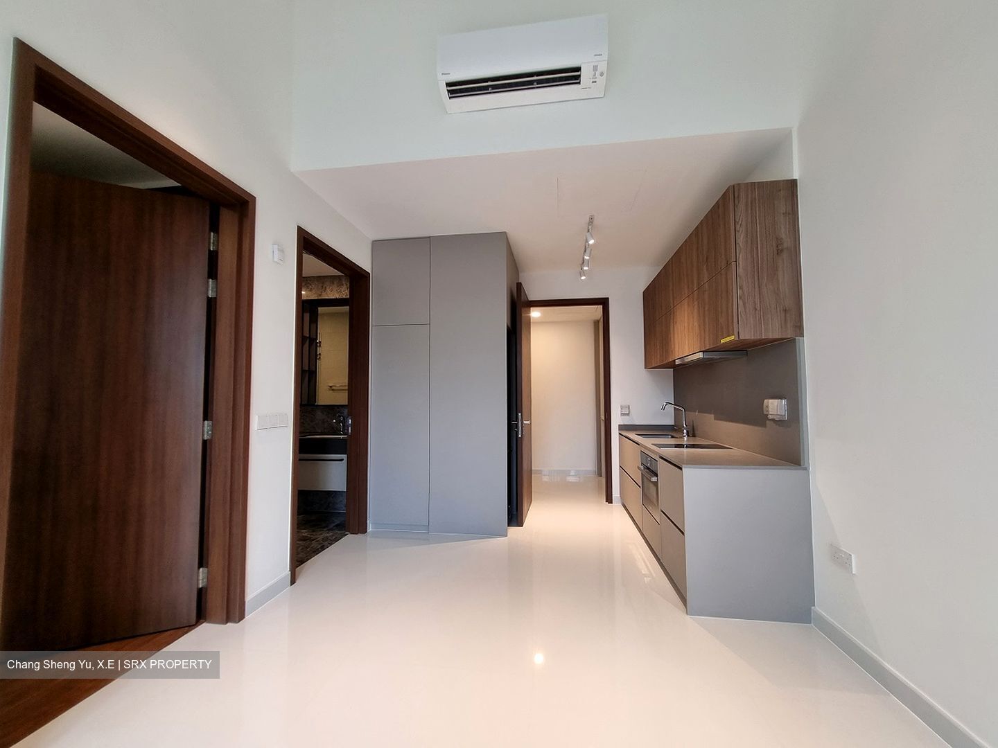 Parksuites (D10), Apartment #418880791